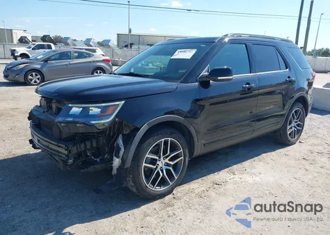 2019 Ford Explorer Sport z USA, uszkodzony, nr VIN 1FM5K8GT2KGB35145